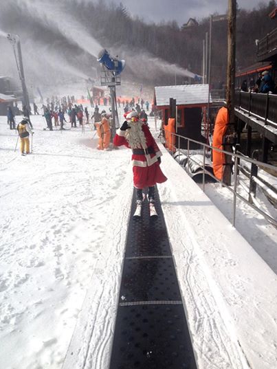 Santa was spotted at App Ski Mtn. on Christmas Eve. Photo courtesy of App Ski Mtn.