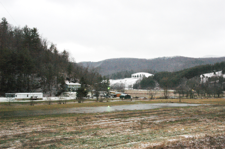 The valley in between U.S. 321 and Howard Edmisten and Rominger roads at 7:15 a.m. Photo by Jesse Wood