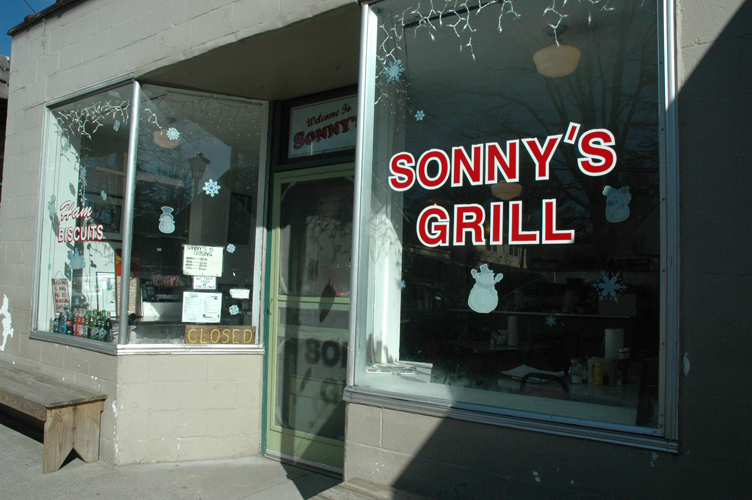 Sonny's Grill just after the restaurant shut down after decades in business.
