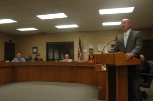 Elliott speaks before the school board and those in attendance on Thursday. Photo by Jesse Wood