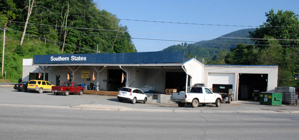 The downtown Boone location closed by July 25, 2013. Photo by Ken Ketchie