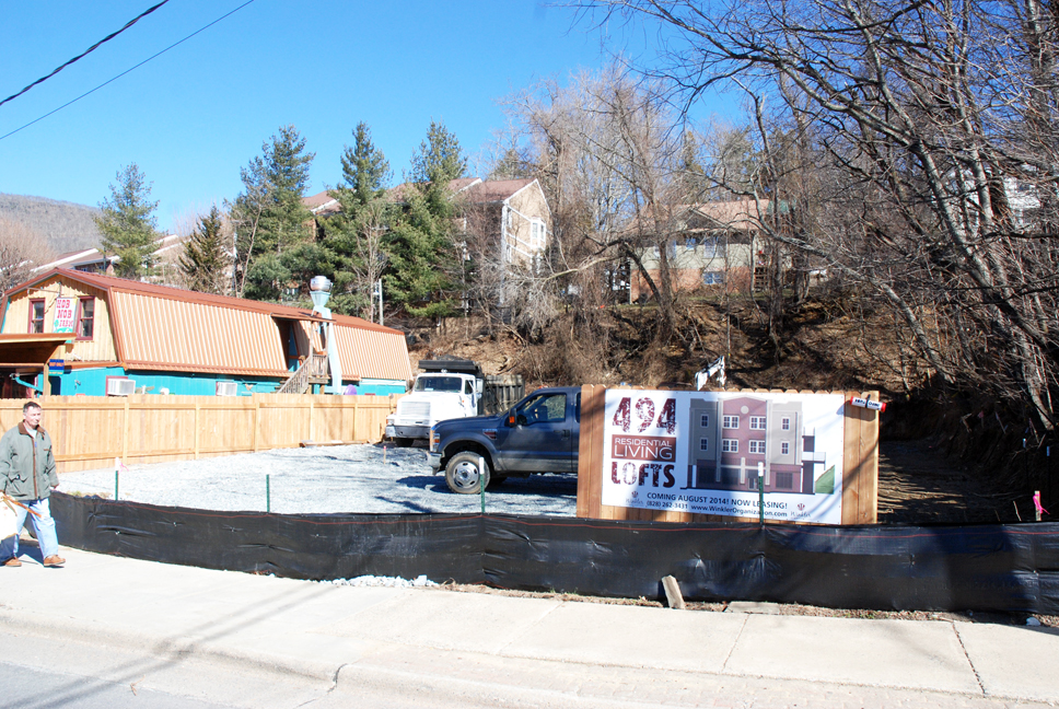 The 494 Lofts apartment complex is expected to be ready by August 2014. Photos by Ken Ketchie