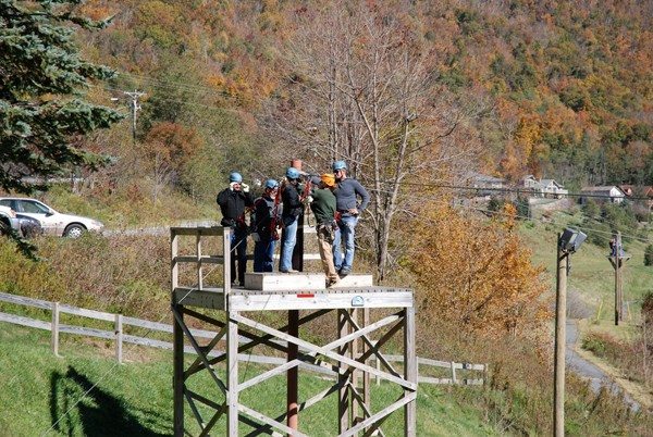 ZIPLINING HAWKSNEST 2