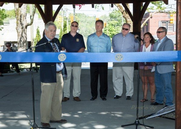 Blowing Rock's new gazabo ribbon cutting